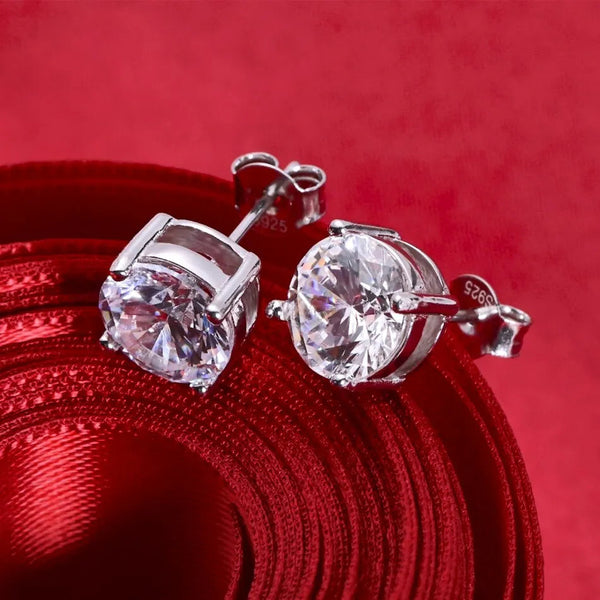 VVS Diamond Stud Earrings — 8mm D Color